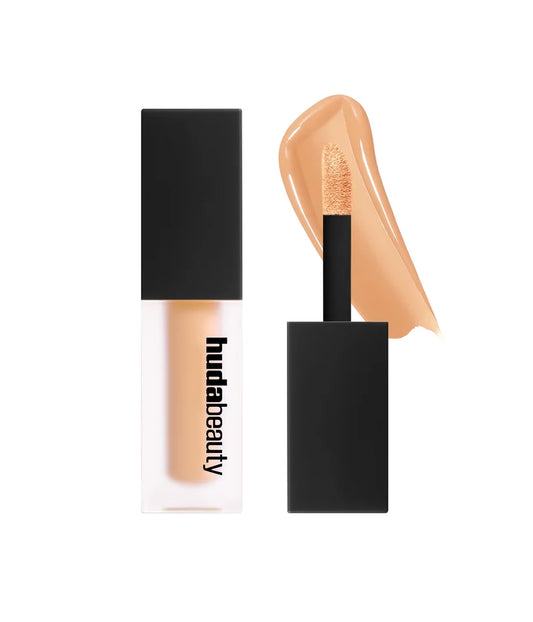 Huda Beauty #Fauxfilter  Crease Proof Concealer
